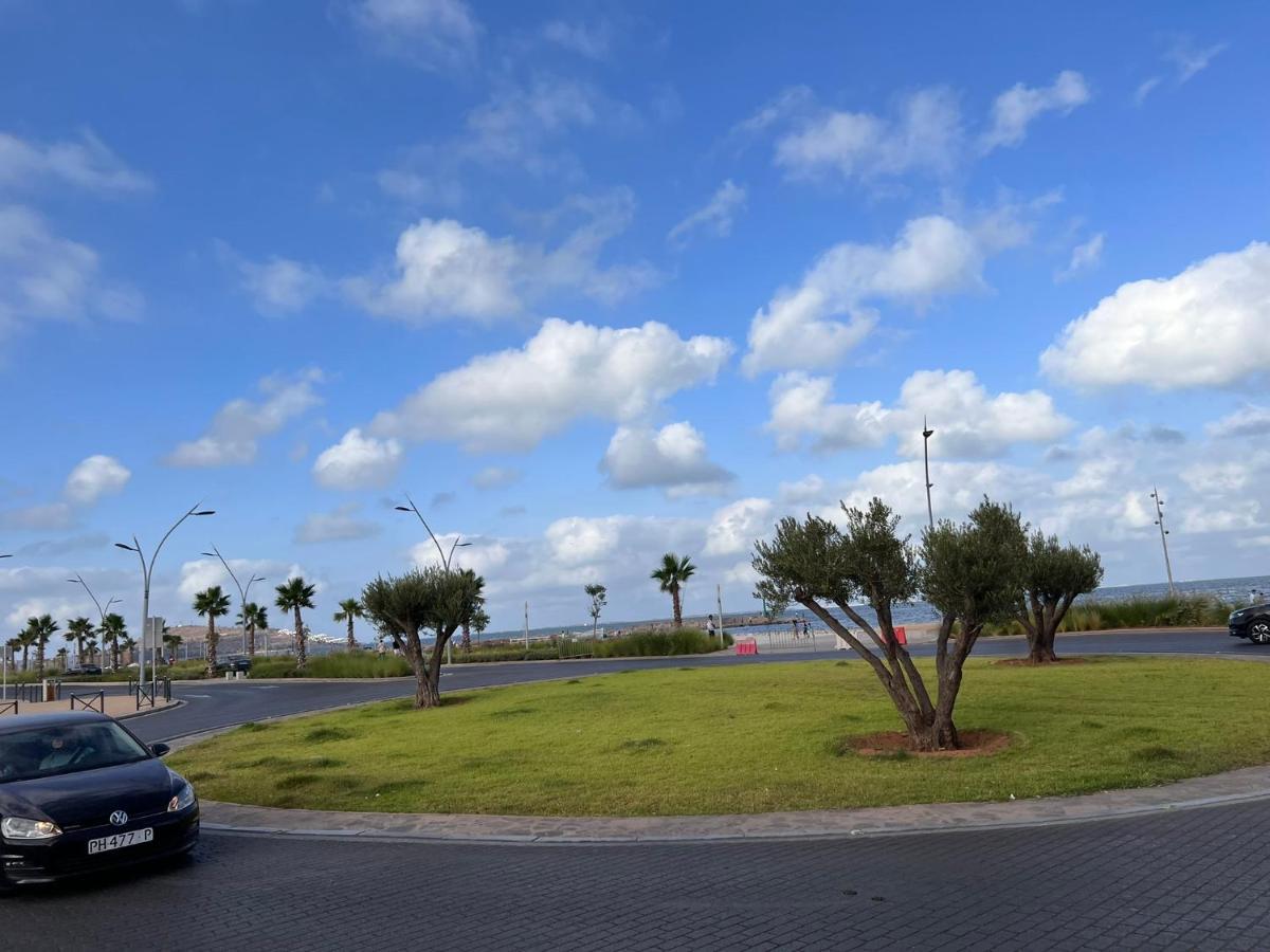 3 Zimmer Wohnung Corniche Nador Sidi Ali- Am Meer & Wifi Exteriör bild